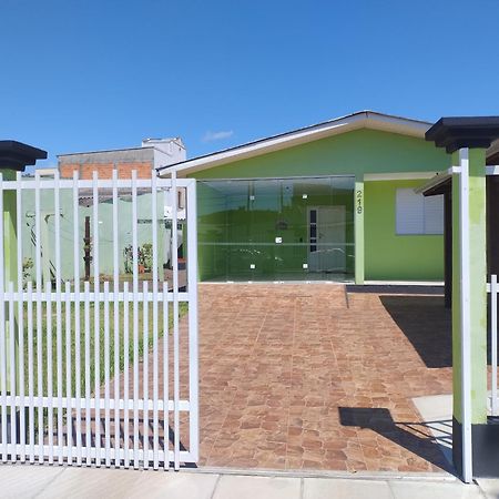 Casa Para Aluguel De Veraneio Em Torres Extérieur photo