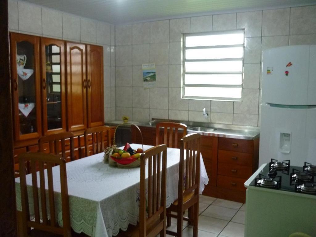 Casa Para Aluguel De Veraneio Em Torres Extérieur photo